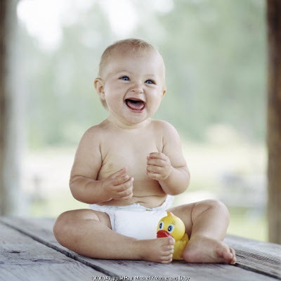 Apa Saja Kemampuan Bayi pada Setahun Pertama?