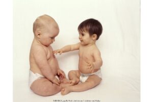 Balita Gemuk Itu Enggak Lucu, Lho!