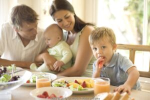 5 Cara Menjaga Kebutuhan Nutrisi Anak Agar Tetap Sehat