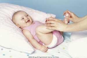 Cara Tepat Menstimulasi Otak Anak di Tahun Pertama