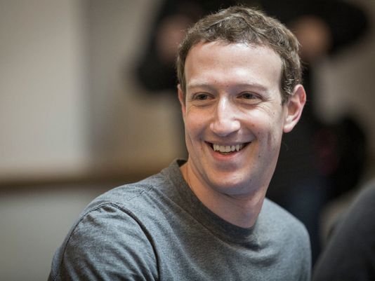 Wah, Bos Facebook Mark Zuckerberg Menanti Anak Kedua!