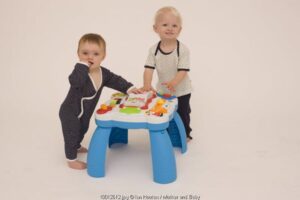 Cara Tepat Menstimulasi Kreativitas Anak Balita