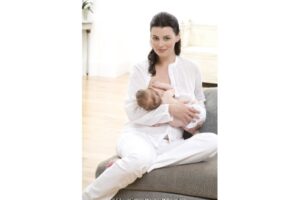 5 Tips Sukses Menyusui Selama Bulan Puasa