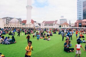 Yuk, Nikmati Suasana Sore Bandung di 4 Taman Ini!