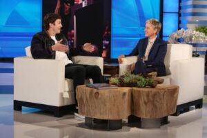 Ashton Kutcher: Istri Saya Selalu Benar!