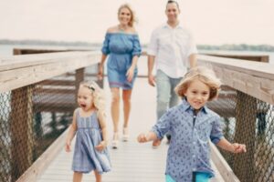 Perlengkapan Si Kecil yang Perlu Dibawa saat Liburan