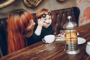 Tips Menyiapkan MPASI Selama Mudik