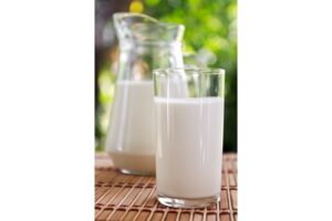 4 Mitos Seputar Susu yang Penting Anda Tahu!