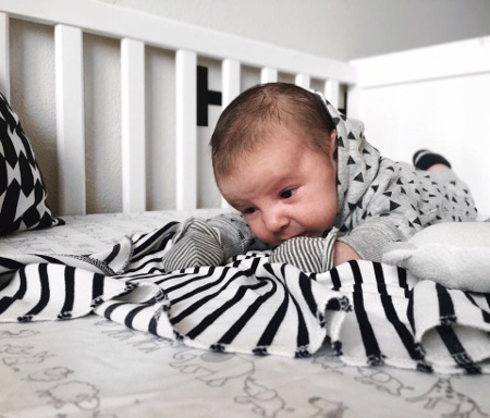 Aduh! Bayi Meninggal karena Tertutup Selimut saat Tidur