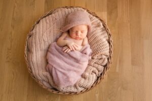 Yuk, Coba 6 Trik Redakan Tangisan Bayi Ini!