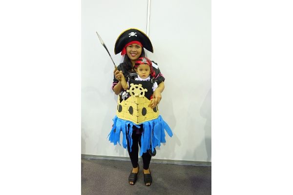 15 Kostum Keren untuk Ibu dan Anak