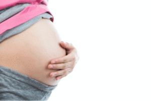 Apakah Anda Hamil Kembar? Ini 3 Tandanya!