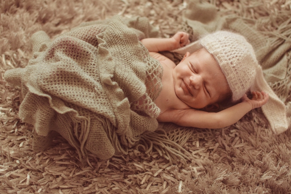 Persalinan En Caul (Masih Terbungkus Kantung Ketuban)