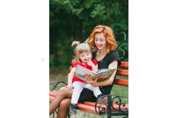 5 Cara Ampuh Mengajarkan Balita agar Lancar Berbicara