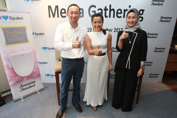 Begini Cara Widi Mulia Habiskan Me Time di Kamar Mandi