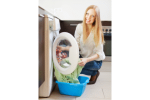 5 Tips Praktis Mencuci Kain Batik dan Hijab