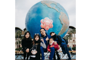 Anak Jet Lag? Atasi dengan Tips ala Joe Taslim, yuk!