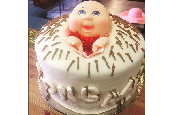 Tren Vagina Cake untuk Baby Shower, Lucu atau Seram?