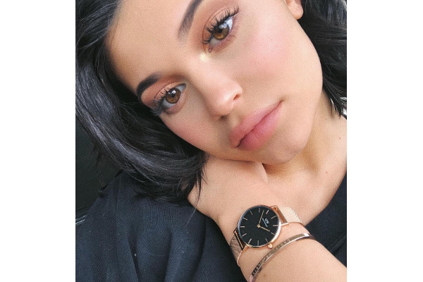 Umumkan Kelahiran Anak Pertama, Kylie Jenner Buat Video