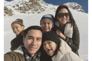 Cegah Anak Kecanduan Gadget, Donna Agnesia Lakukan Ini