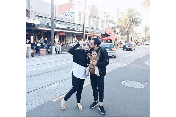 Ditto Percussion & Ayudia, Kompak Mengurus Anak