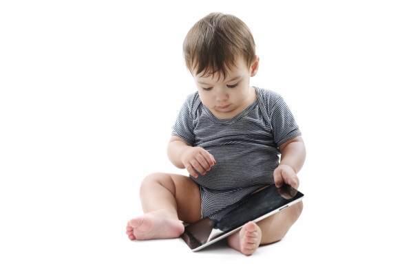 Pesan Psikiater Agar Anak Tak Kecanduan Gadget