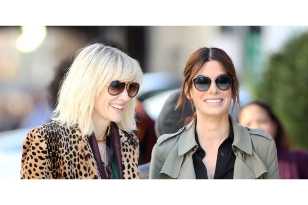 Ini Jenis Facial yang Bikin Sandra Bullock Awet Muda