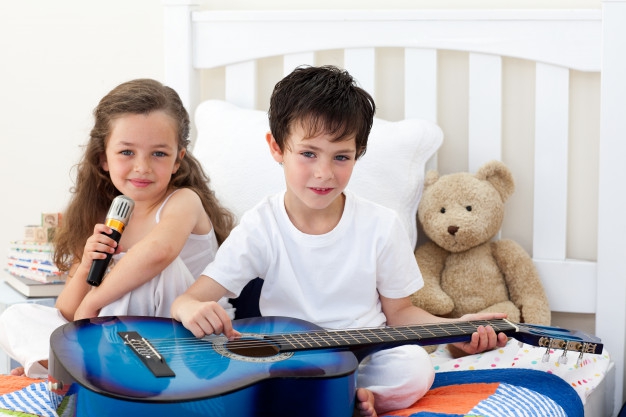 Selamat Hari Musik! Ini 6 Manfaat Musik untuk Anak