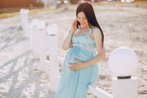 Ini Cara Atasi Leher Hitam Saat Hamil