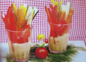 Cheesy Avocado Yogurt Dip