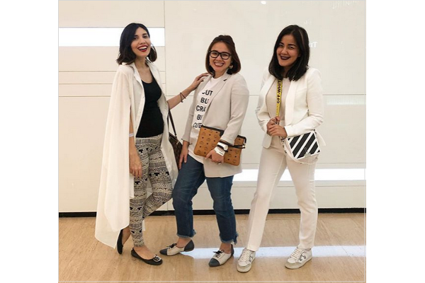 Ini Film Favorit Keluarga Tiga Mami Kece