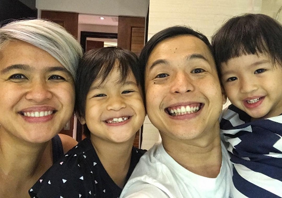 Parenting Ala Ernest Prakasa dan Meira Anastasia