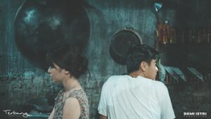 Terbang Menembus Langit: Kejar Mimpi Apapun Identitasmu