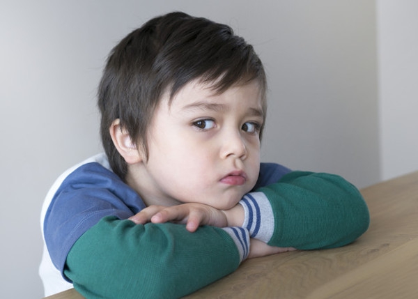 Mengatasi Bibir Pecah-Pecah Pada Balita