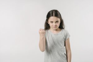 Ajarkan Si Kecil Agar Tidak Galak ya, Moms!