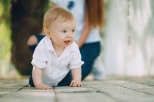 Ini yang Dilakukan Bayi di Setahun Pertama Usianya (3)