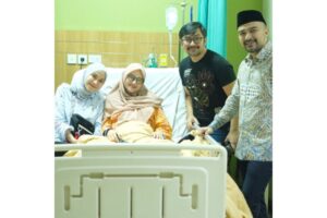 Lahirkan Anak Kedua, Zee Zee Shahab Ucapkan Syukur