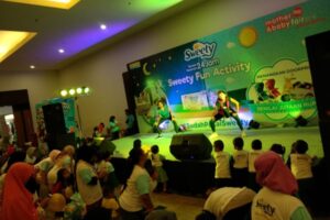 Serunya Mom &#038; Baby Exercise di M&#038;B Fair Surabaya 2018