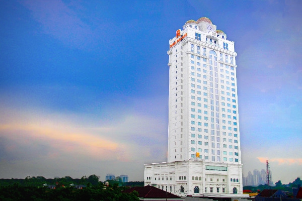 Hotel Berkelas di Pusat Bisnis Surabaya