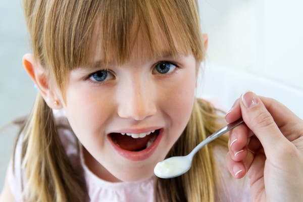 Anak Sulit Minum Obat? Trik Ini bisa bantu Anda, Moms