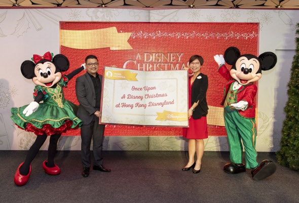 Rayakan Natal ala Disneyland di Jakarta? Bisa kok!