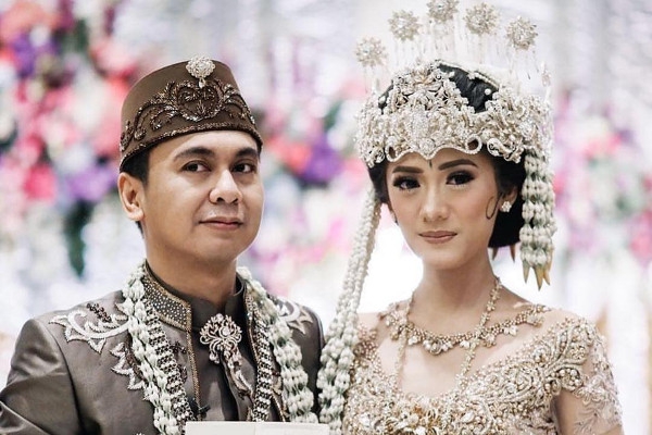 Ingin Cepat Punya Anak, Istri Raditya Dika Hamil