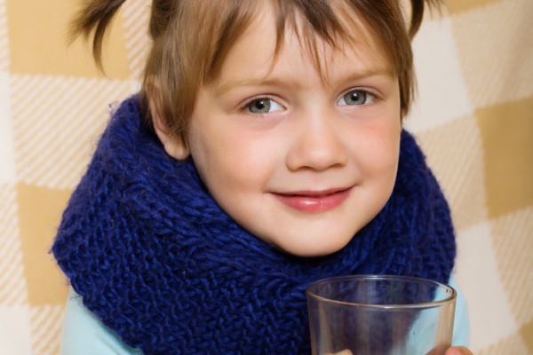 Cara Atasi Hidung Tersumbat Anak dengan Penguapan