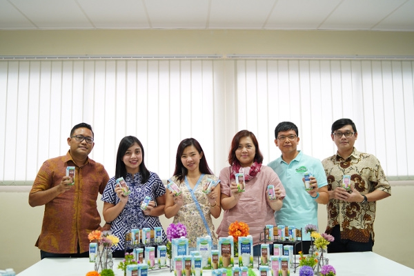 Susu Terbaik dengan Kemasan Menarik