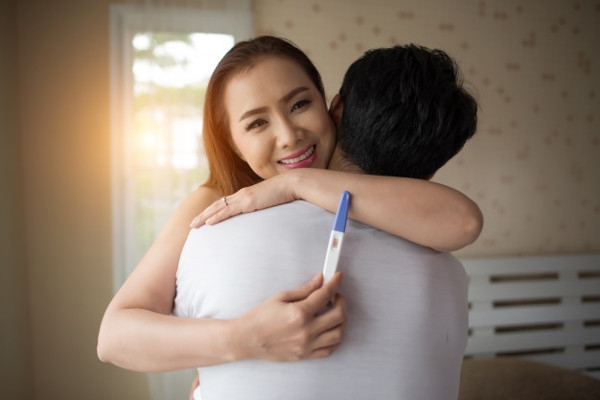 Tanda-Tanda Hamil yang Wajib Moms Ketahui