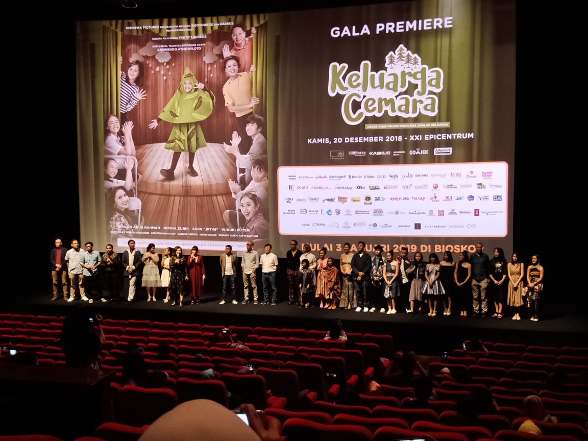 Malam Penuh Emosi di Gala Premiere Keluarga Cemara