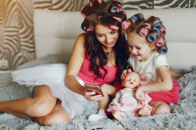 Fakta-Fakta Millenial Moms yang Perlu Anda Kenali