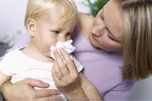 Moms, Ini Cara Mengatasi Pilek pada Bayi