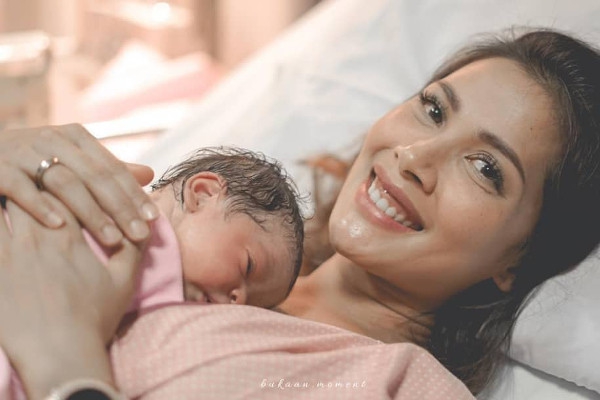 Cara Menghadapi Sibling Rivalry ala Nadia Mulya