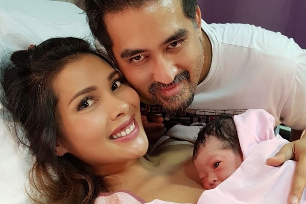 Ini Dua Seleb Moms yang Sambut Kelahiran di Tahun Baru